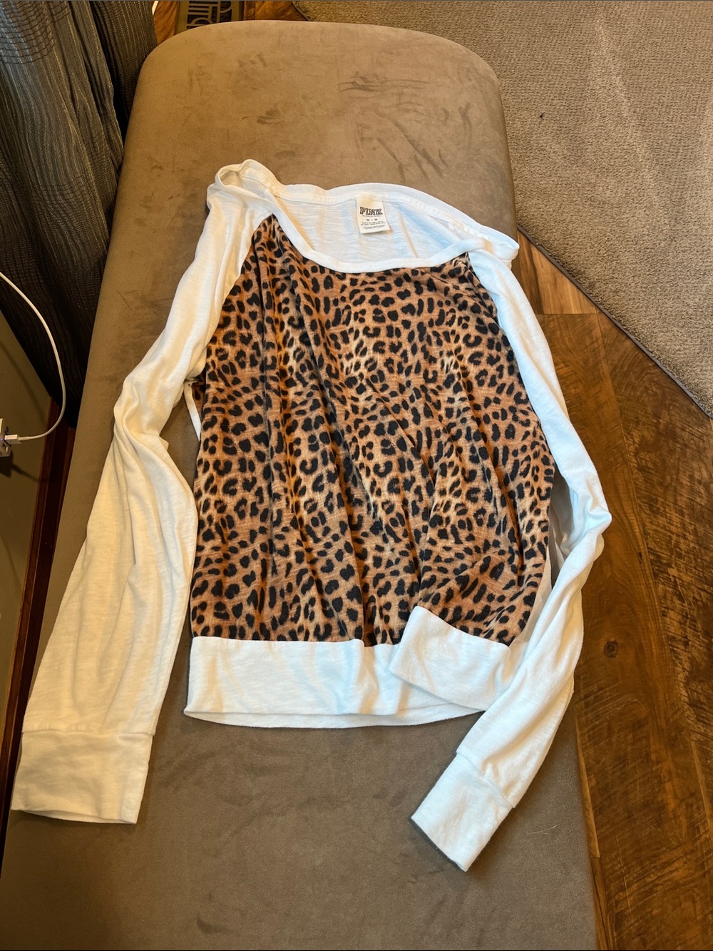 PINK Victoria's Secret White Long-Sleeve Top with Leopard Front